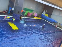 -酷游亲子游泳中心