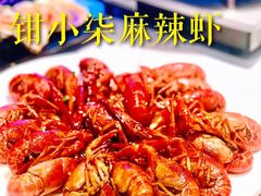 -钳小柒·小龙虾蓝龙王烧烤夜宵(长寿路店)