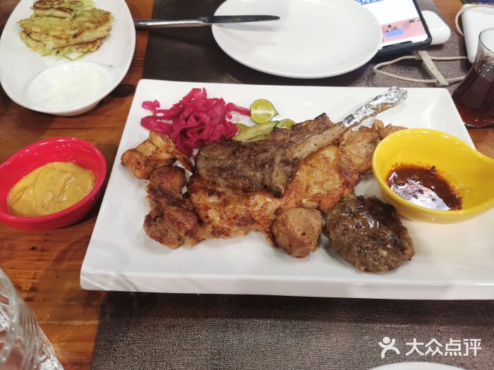 TUK土耳其餐厅·下午茶(卢湾店)烤肉拼盘图片