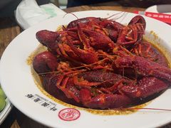 -叶派龙虾•招牌香辣蟹·海鲜(中海国际店)