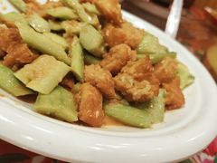 -闯关东东北农家菜(崂山石老人店)