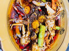 -休记光头香辣蟹干锅店(衣冠庙店)