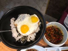 煎太阳蛋-小米烤肉-泥炉炭烤(常营店)