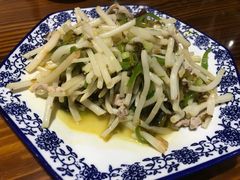 芦苇根炒肉丝-呼吸森林·生态农庄农家乐私房菜