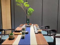 -红鼎豆捞·非遗鲍皇汤火锅(宝丰路店)