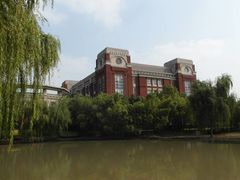 -华东政法大学(松江校区)