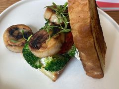 黑松露鸡肉卷三明治-大酉·M Coffee(北京美术馆店)