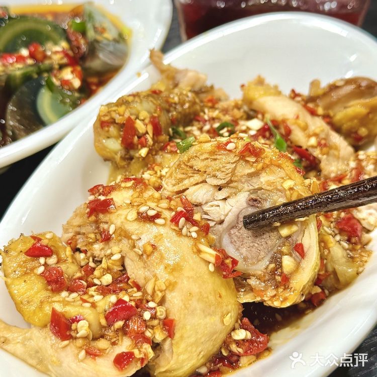 中南区挖到学生党私藏食堂！花雕香里涮出仪式感