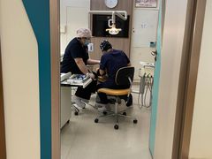 -维乐口腔(美维云门诊陆家嘴店)