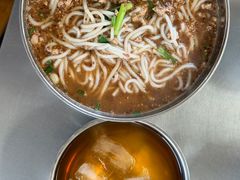 -正宗杨记普洱酸醋米线(总店)