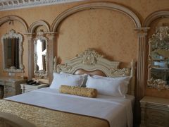 -南洋冠盛酒店(广州天河公园地铁站店)