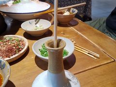 -白乐天毛肚火锅馆(解放碑店)