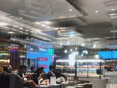 大堂-奈雪的茶(湖滨银泰in77C区PRO店)