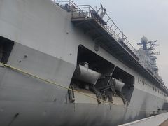 -泰达航母主题公园