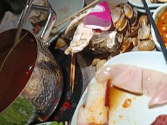 -金滏山烤肉·海鲜·火锅自助餐厅(襄阳万达店)