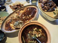 -八府香鸭·啫啫煲(华山路店)