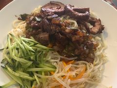 -鼓楼吃面·肉啃肉(南锣鼓巷店)