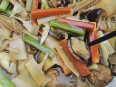 -有红鸡毛店·川菜(建设路店)