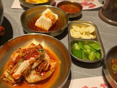 -草家酱蟹炭火烤肉店(珲春南路一店)