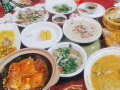 -琼大师东方烤乳猪(亚特兰蒂斯店)