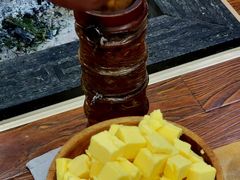 -三锅莊·牦牛肉火锅·香格里拉特色藏餐宴请餐厅(菱角塘路店)