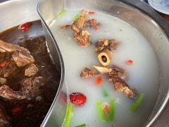 -亿诣蝎府炸酱面羊蝎子火锅(酷车小镇店)
