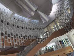 -广州市白云区图书馆