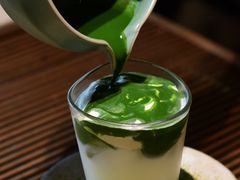 -luutosa  cafe & tea 鹿兔山