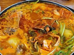 -喇喇排骨火锅·传统韩式脊骨汤(望京西园总店)
