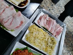 -老东北烤肉(金山店)
