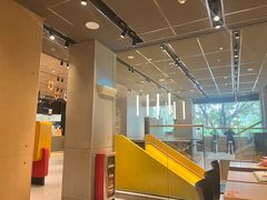 -麦当劳(龙洞店)