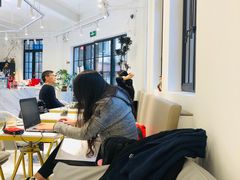 -Fridi Patisserie Cafe