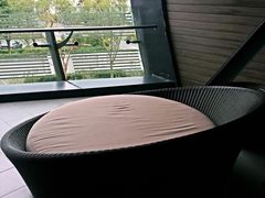 -上海滴水湖皇冠假日酒店