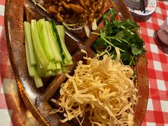 -老郑家东北春饼(龙悦居店)