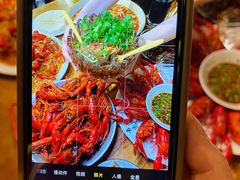 -李双猪·小龙虾·烧烤·羊肉煲(乐山店)
