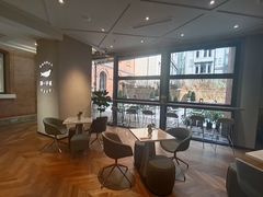 -潮一不贰·法式甜品·生日蛋糕·西式简餐(外滩店)