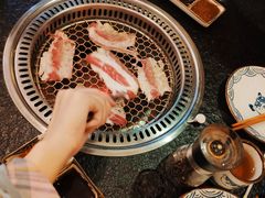 -炙忧烤肉屋(中国铁建广场店)