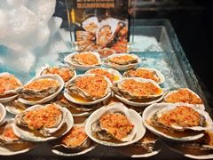 -雍容荟帝王蟹活龙虾展台自助(IFS黑金店)