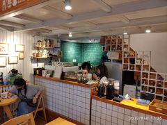 -长颈鹿咖啡(大学路店)