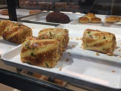-金凤成祥(白广路店)