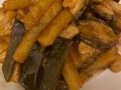 鲍鱼烧土豆-开海·红岛海鲜虾水饺(石老人店)