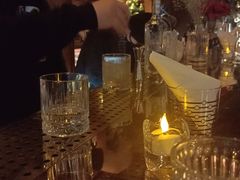 -Whisper Bar 