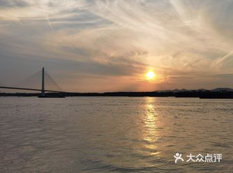 今年秋天小朋友即将迎来古文背诵天团，有岳阳楼记