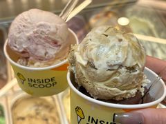 开心果味冰淇淋-Inside Scoop Suria KLCC