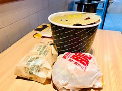 麦辣鸡腿堡-麦当劳(保定裕华路店)