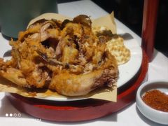 -江城小馆陕南妈妈菜·全球旅行餐厅(钟楼店)