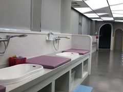 -龙格亲子游泳·水育早教运动中心(绿城店)