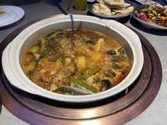 -红井路游艺炖锅·音乐餐吧(十渡店)