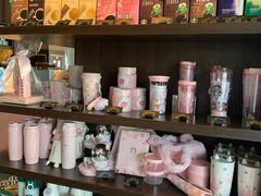 零售区-星巴克(杭州银泰城西一店)