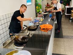 自助取餐区-经堂北路牛肉干面·溪口蒋永峰牛肉馆(宁波店)